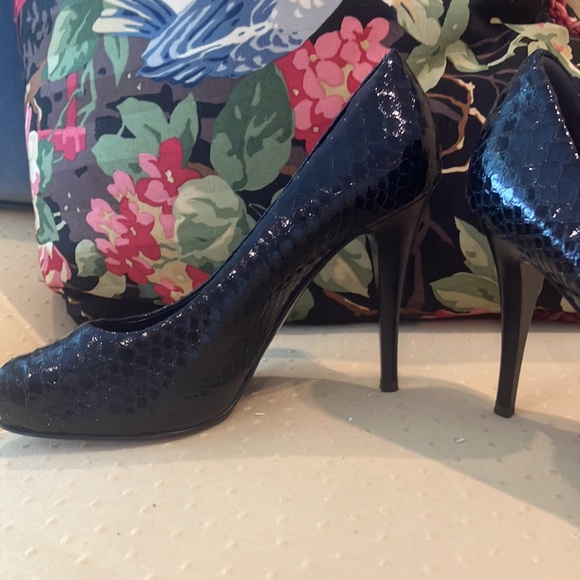 Signed by Giuseppe Zanotti for me ,black skin size 38 . So special . $350 - Picture 8 of 17